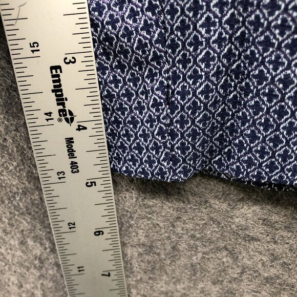 Banana Republic Tailored Shorts Womens Size 10 Blue Diamond Printed Flat Front - Picture 7 of 11